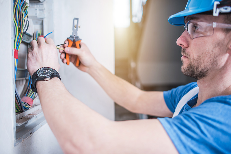 Electrician Qualifications in Pontefract West Yorkshire